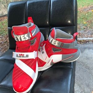 Ohio state buckeyes lebron soldiers size 9